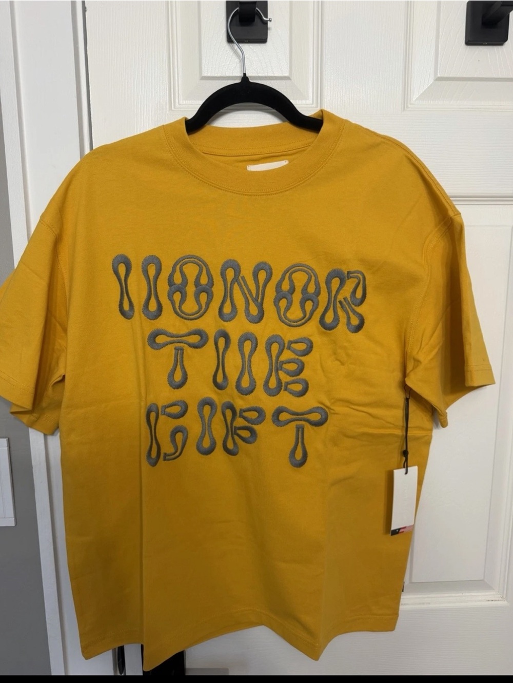 Honor The Gift Yellow/Gray Stitched Tee Medium